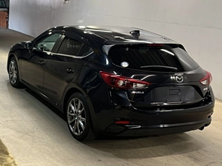 MAZDA AXELA 2016
