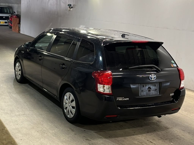 TOYOTA COROLLA FIELDER 2014