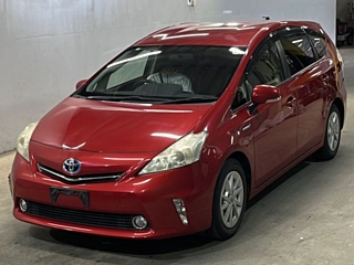 TOYOTA PRIUS ALPHA 2012