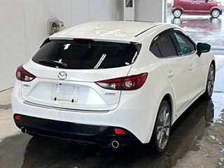 MAZDA AXELA 2015