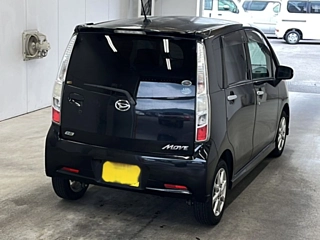 DAIHATSU MOVE 2011