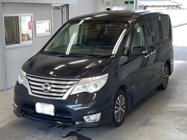 NISSAN SERENA 2015