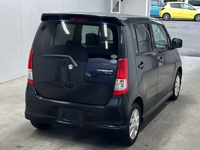 SUZUKI WAGON R 2011