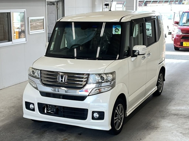 HONDA N BOX 2015