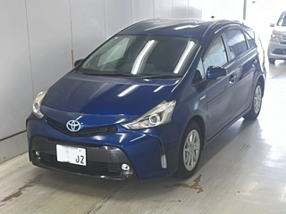 TOYOTA PRIUS ALPHA 2015