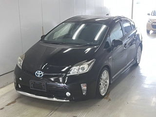 TOYOTA PRIUS 2013
