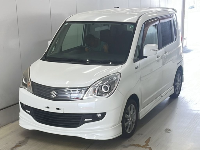 SUZUKI SOLIO 2012