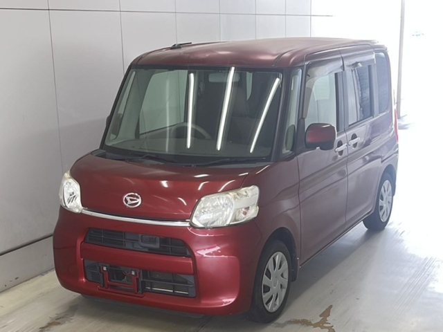 DAIHATSU TANTO 2014