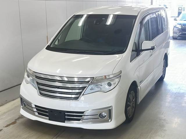 NISSAN SERENA 2014