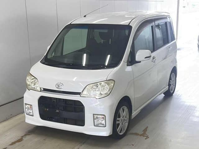 DAIHATSU TANTO EXE 2010
