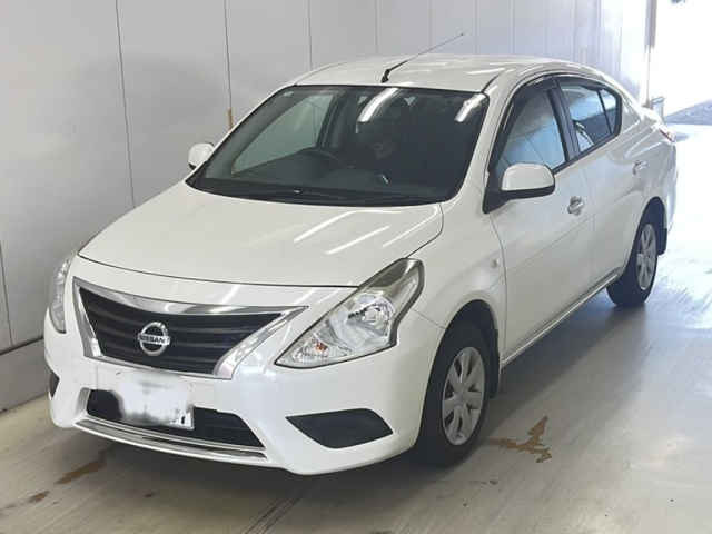 NISSAN LATIO 2016