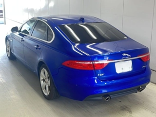 Заказать JAGUAR XF SERIES