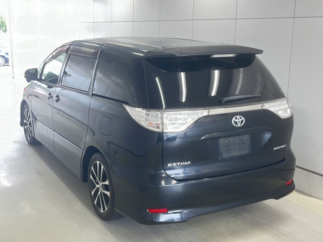 TOYOTA ESTIMA 2012