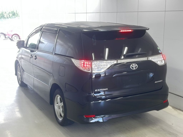 TOYOTA ESTIMA 2014