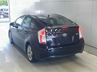 TOYOTA PRIUS 2012