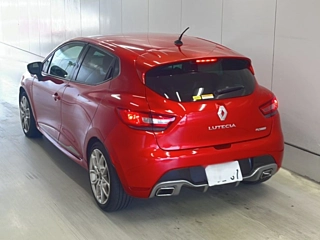 Заказать RENAULT LUTECIA