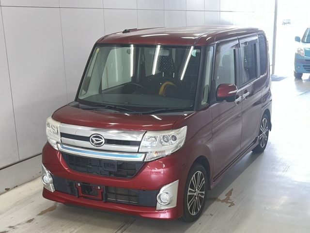 DAIHATSU TANTO 2014
