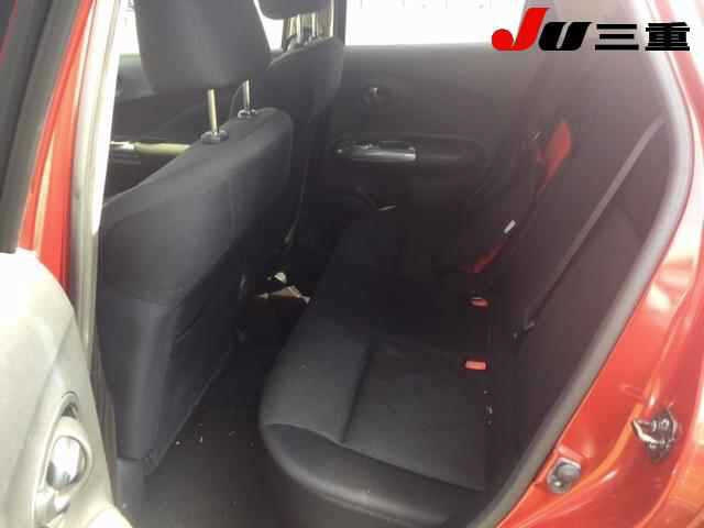 NISSAN JUKE 2012