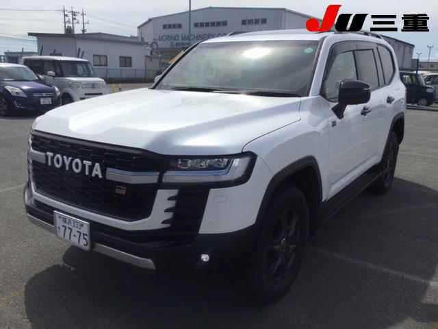 TOYOTA LAND CRUISER 2023