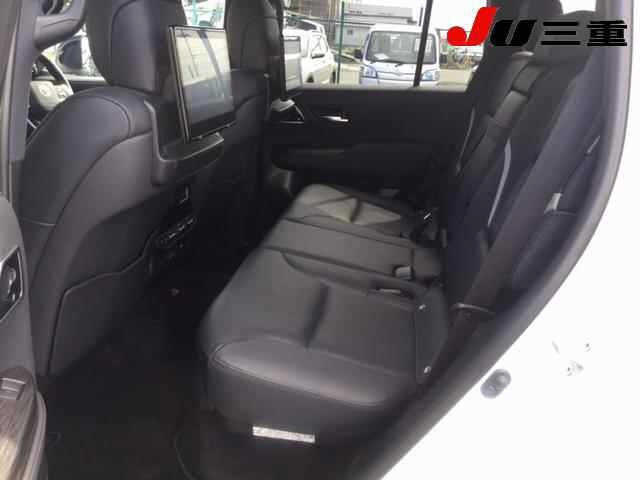 TOYOTA LAND CRUISER 2023