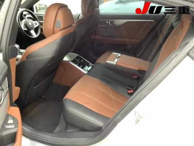 BMW 8 SERIES 2020