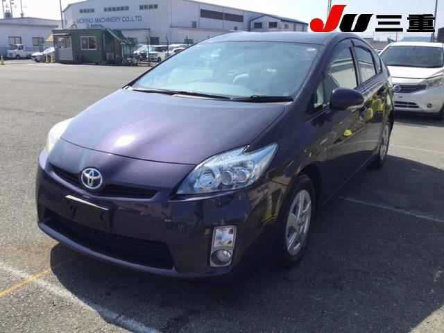 TOYOTA PRIUS 2011