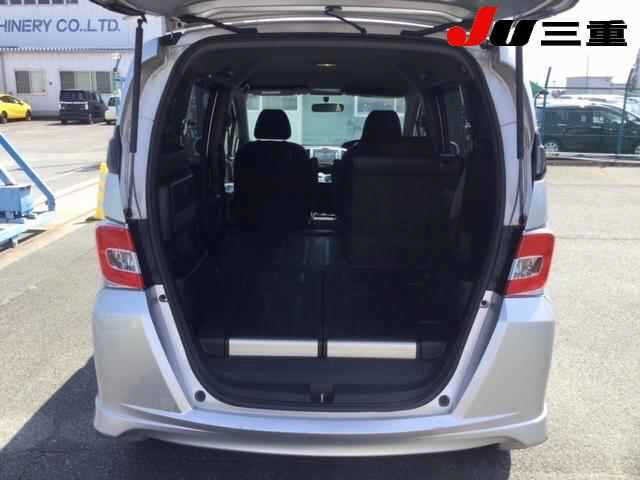 HONDA FREED 2015