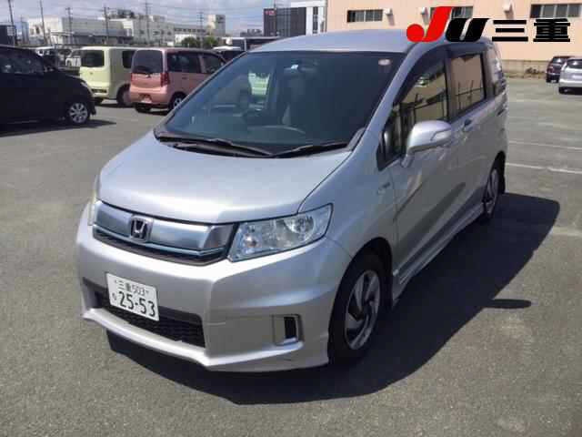 HONDA FREED 2015