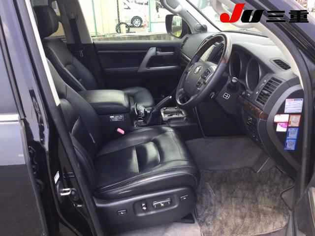 TOYOTA LAND CRUISER 2011