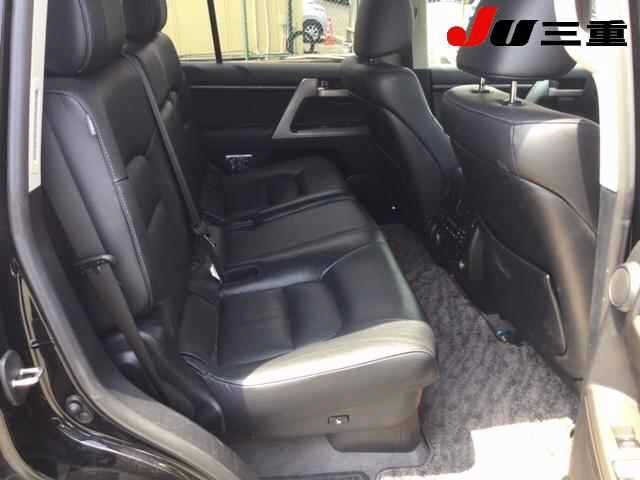 TOYOTA LAND CRUISER 2011