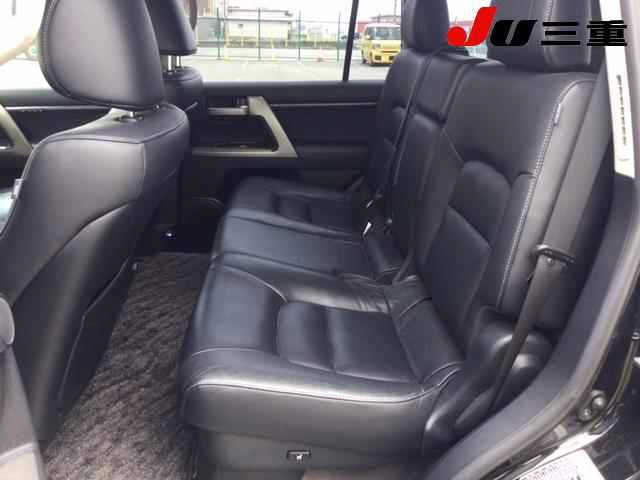 TOYOTA LAND CRUISER 2011