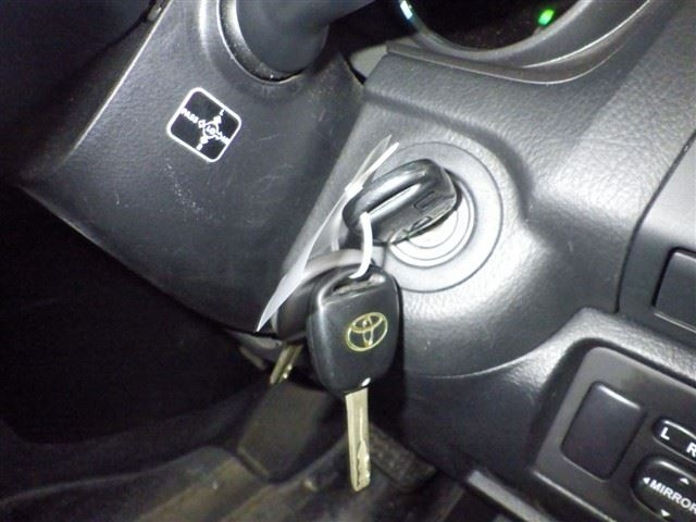 TOYOTA HARRIER 2008