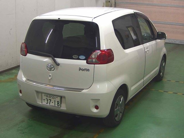 TOYOTA PORTE 2008