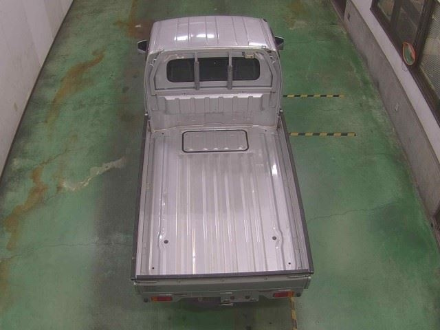 NISSAN CLIPPER TRUCK 2017