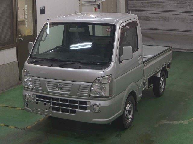 NISSAN CLIPPER TRUCK 2017