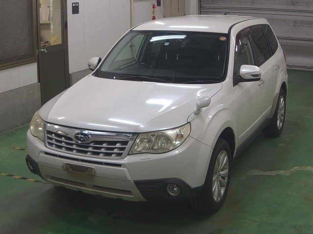 SUBARU FORESTER 2012