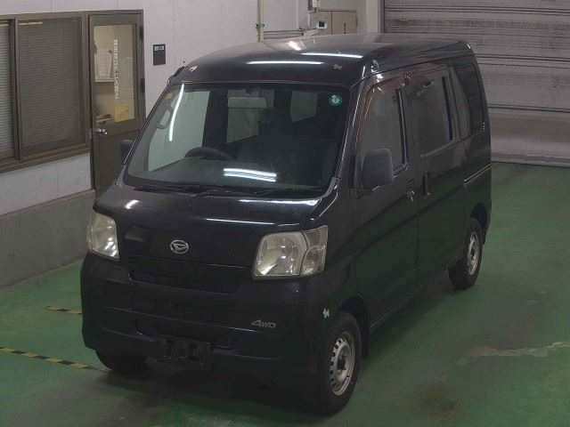 DAIHATSU HIJET VAN 2011