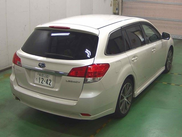 SUBARU LEGACY 2013