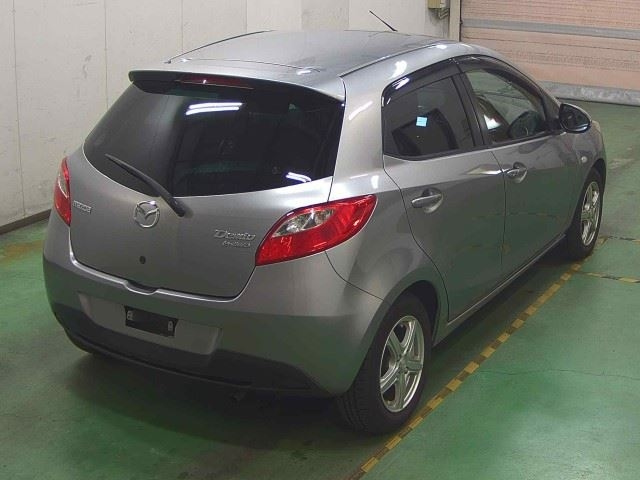 MAZDA DEMIO 2012