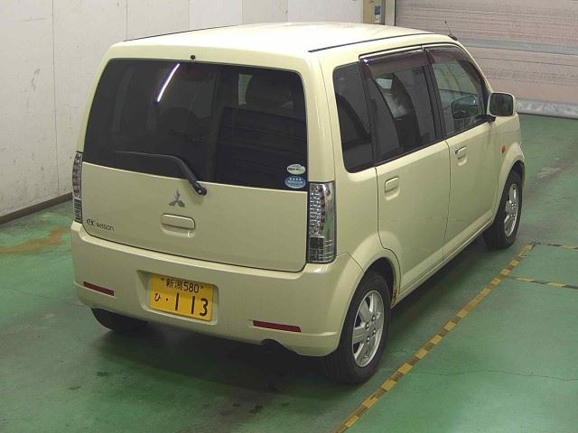 MITSUBISHI EK WAGON 2011
