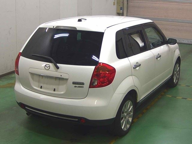 MAZDA VERISA 2012