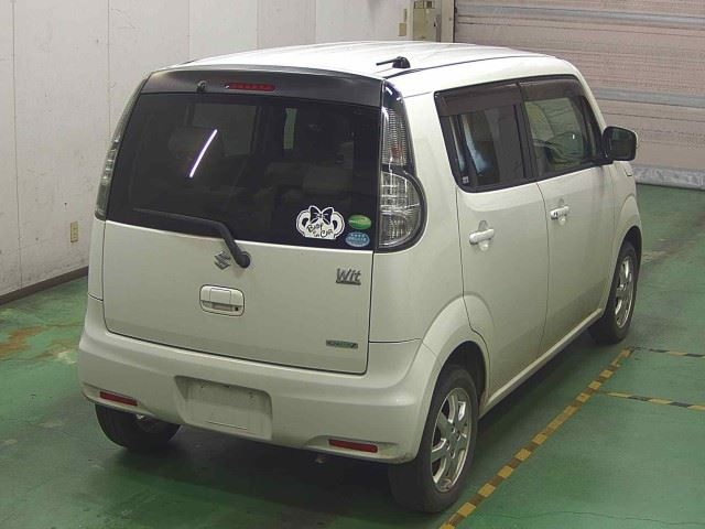 SUZUKI MRWAGON 2014