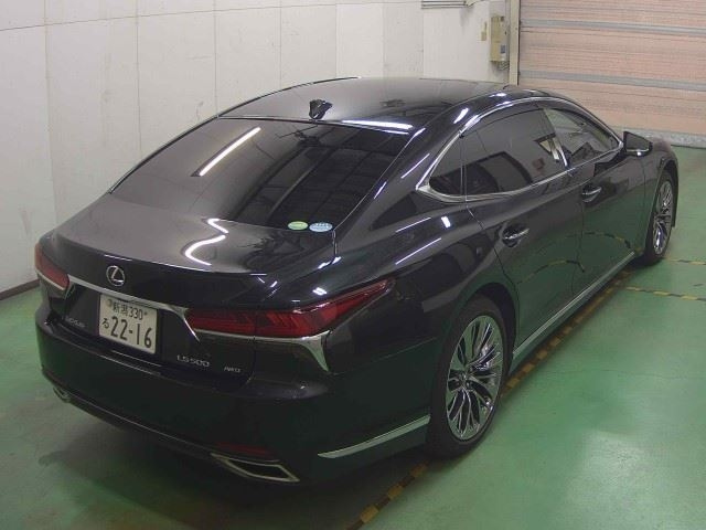 LEXUS LS 2020