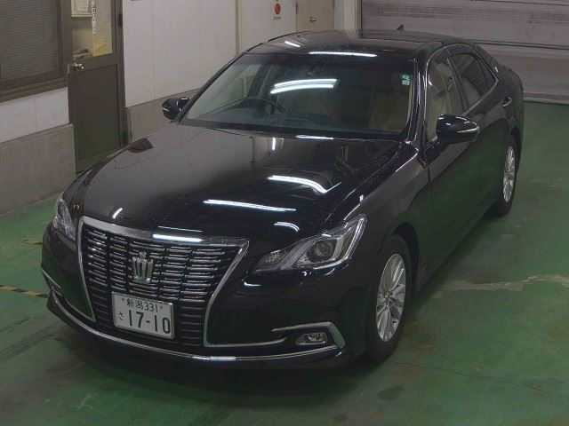 TOYOTA CROWN 2015