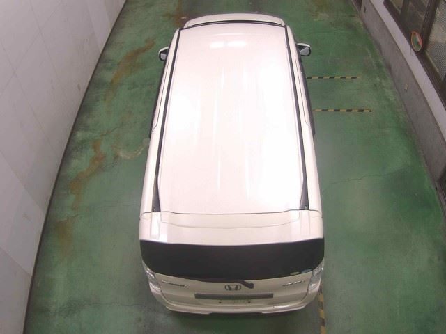 HONDA STEP WAGON 2010