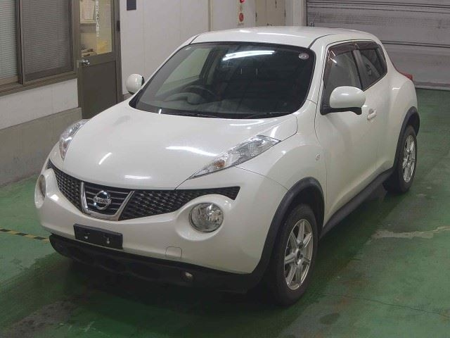 NISSAN JUKE 2012