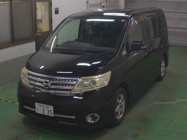 NISSAN SERENA 2010