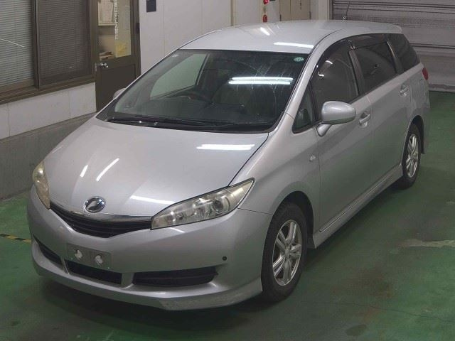 TOYOTA WISH 2009