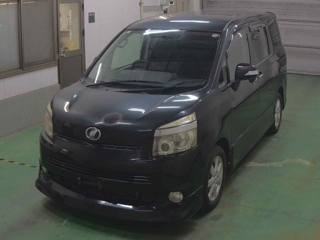 TOYOTA VOXY 2008