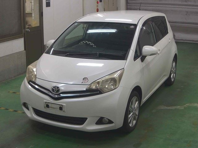 TOYOTA RACTIS 2010